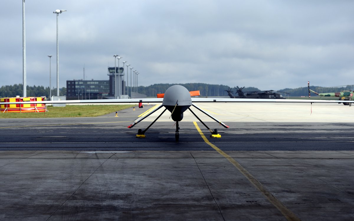 Predator 147 Wing ANG