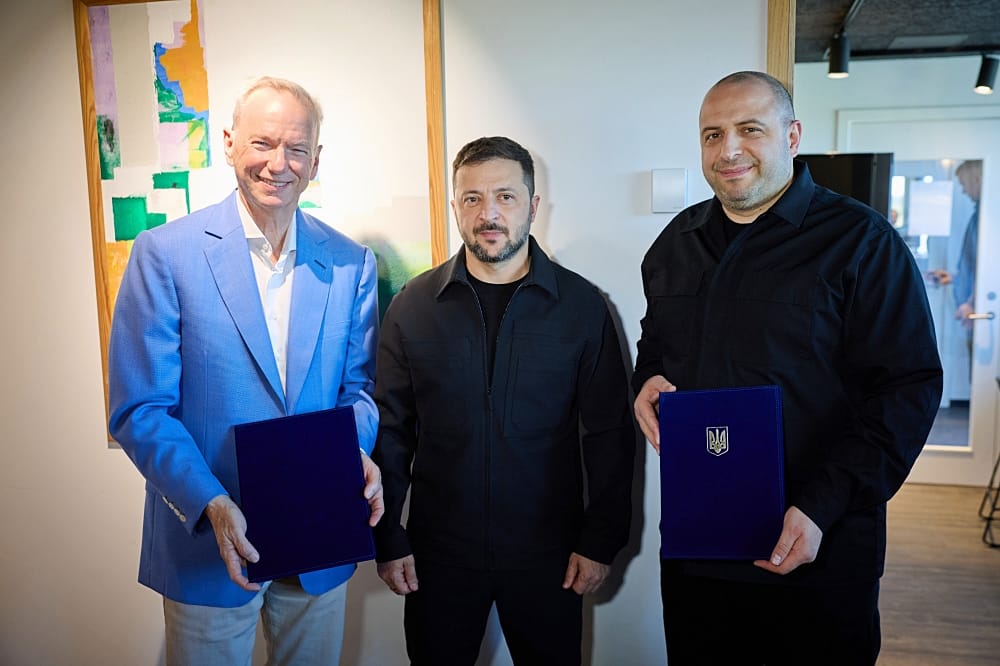 Ukraine and Eric Schmidt's Swift Beat to Expand Production of Unmanned Systems