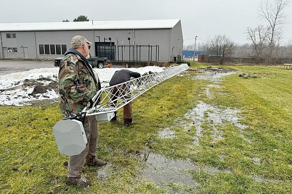 Unmanned Vehicle Technologies and uAvionix Announce FAA BVLOS Waiver for Michigan Test Site