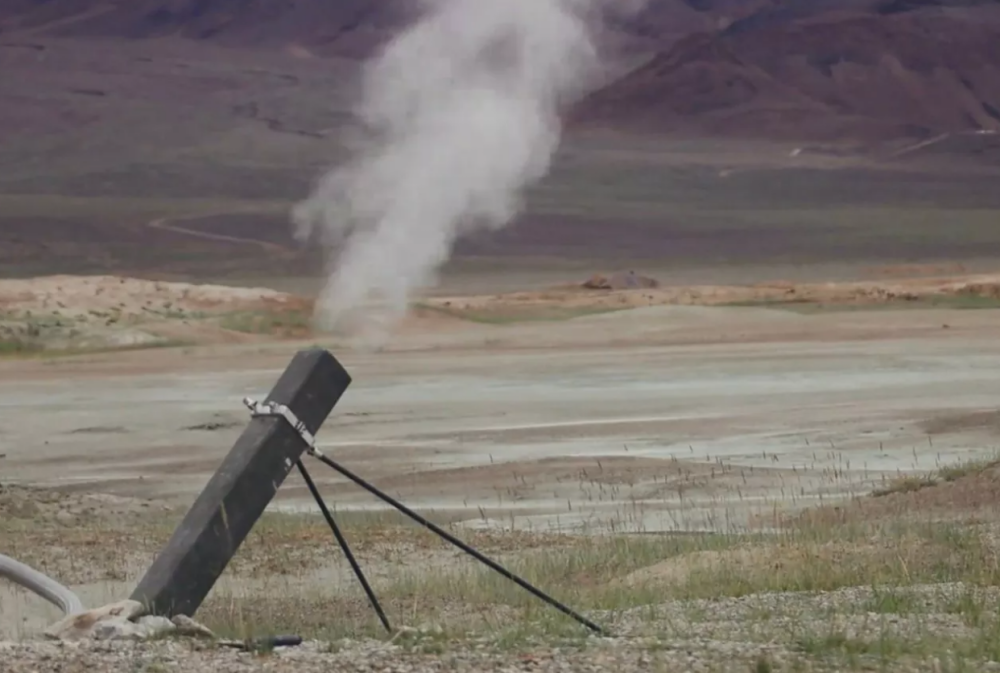 New Video of China's Switchblade Clone