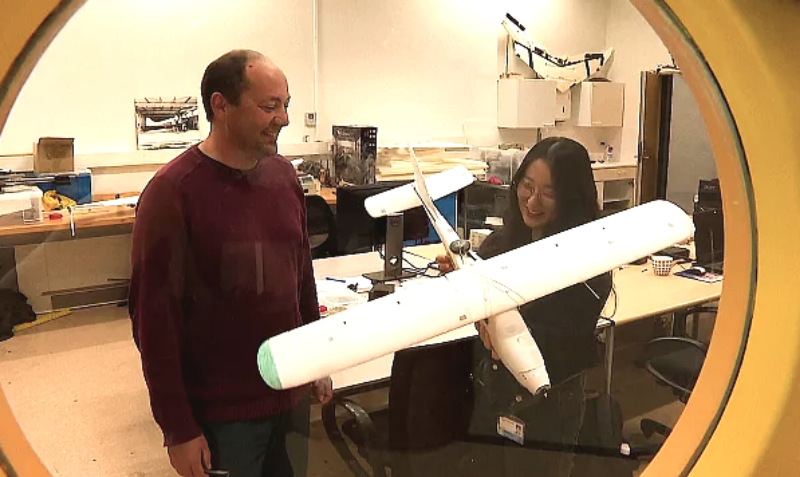How Birds Hover in Flight Inspires Next Generation of Energy-Saving Drones