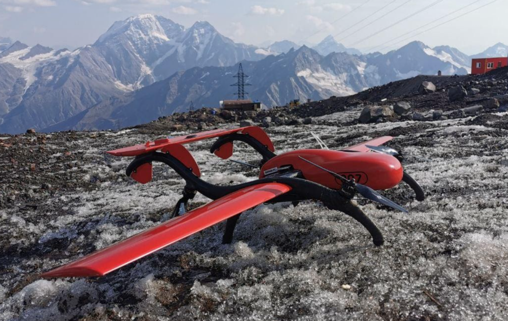 Universal UAV Optimized for Payload and Distance