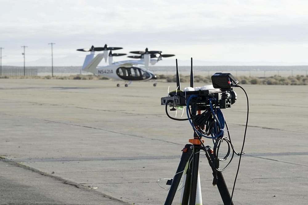 NASA Studies Wind Effects and Aircraft Tracking with Joby Aircraft