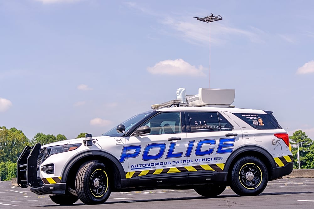 Miami Pilots Autonomous Police Patrol Vehicle with Tethered Drone