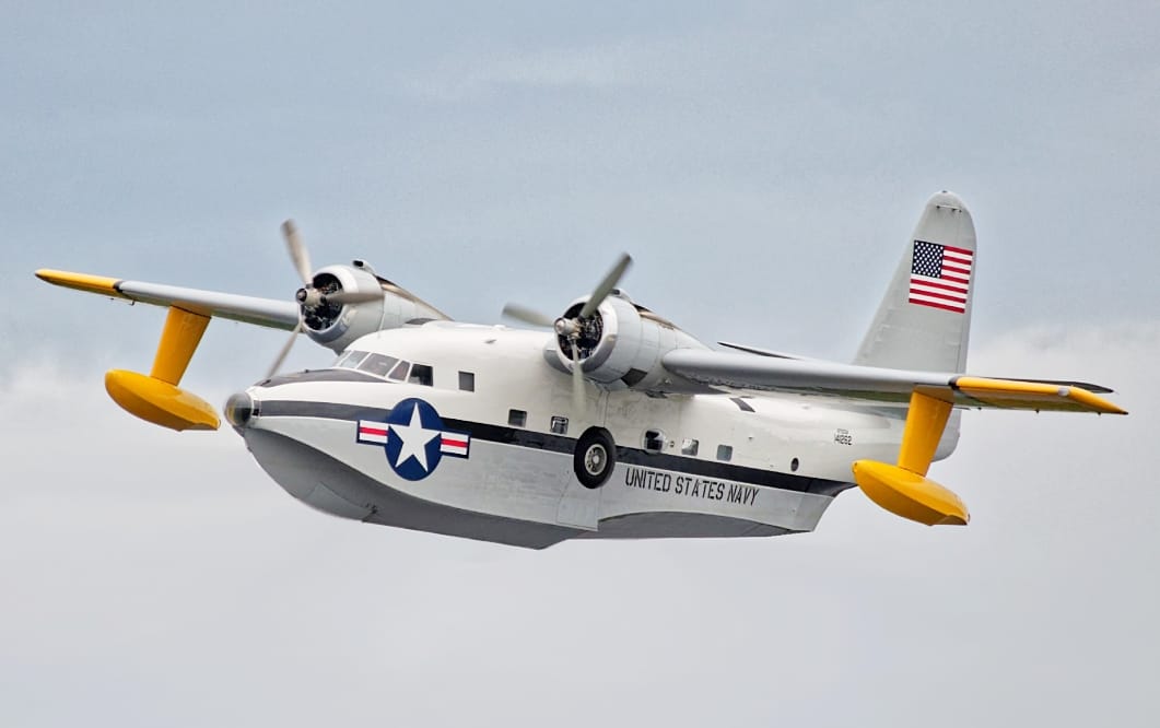 Grumman HU-16 Albatross - a Bizarre CIA Black Plane ?