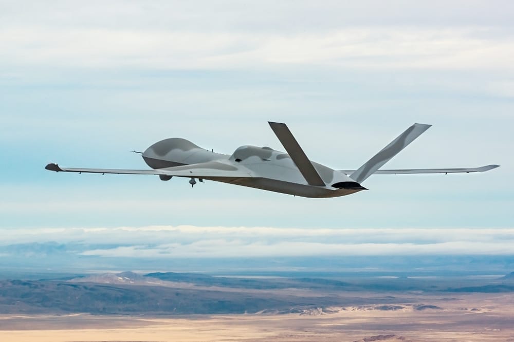 GA-ASI and US Navy Fly MQ-20 Avenger Using MD-5 GCS to Perform Commanded Autonomy Maneouvres
