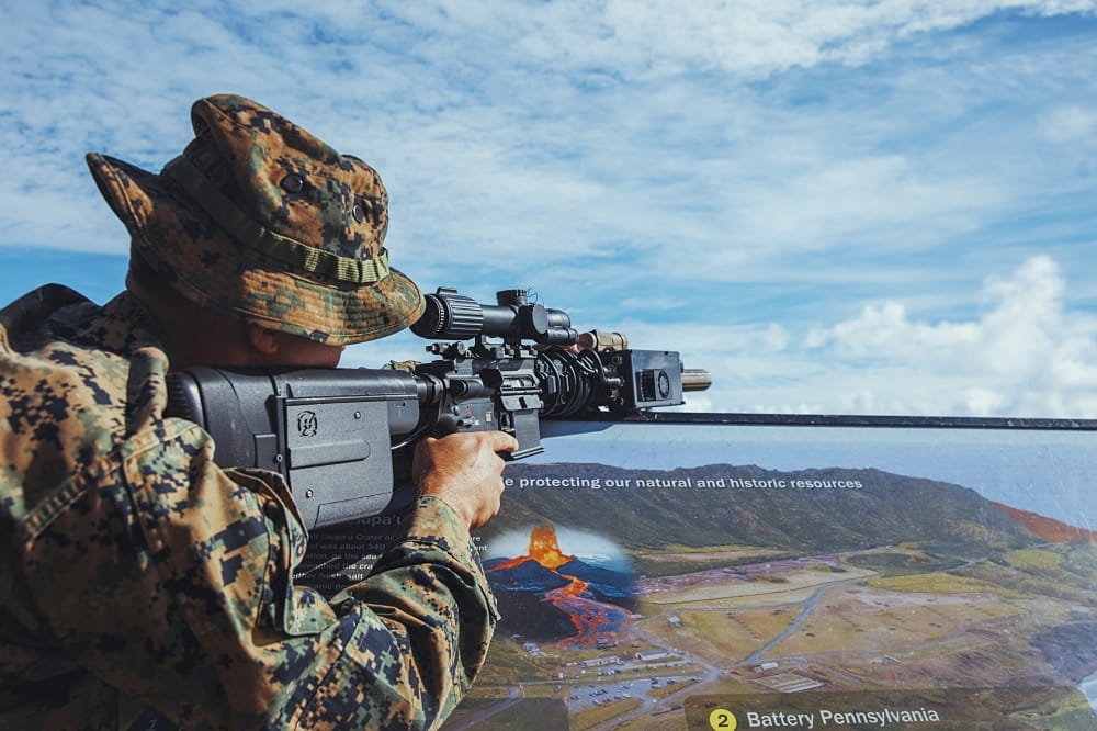 US Marines Test Counter-Drone Rifle Aiming System with Automatically Moving Stock
