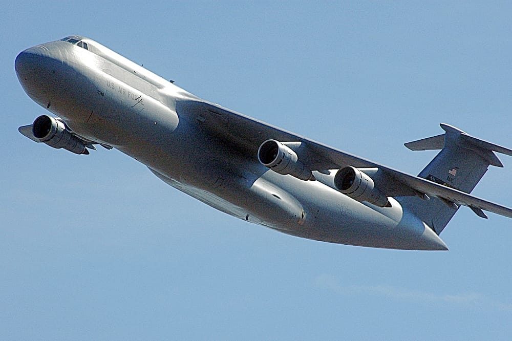 Lockheed C-5 Galaxy - America’s $8 Billion Disaster that Refused to Die