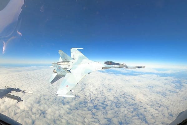 Russian Fighter Cuts Off US F-16 During NORAD Intercept