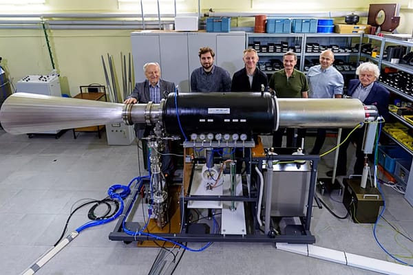 Polish Scientists Develop Electromagnetic ‘Invisible Shield’ C-UAS System