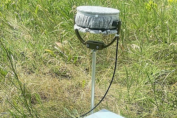 Ukraine Develops Acoustic Detector for FPV Drones