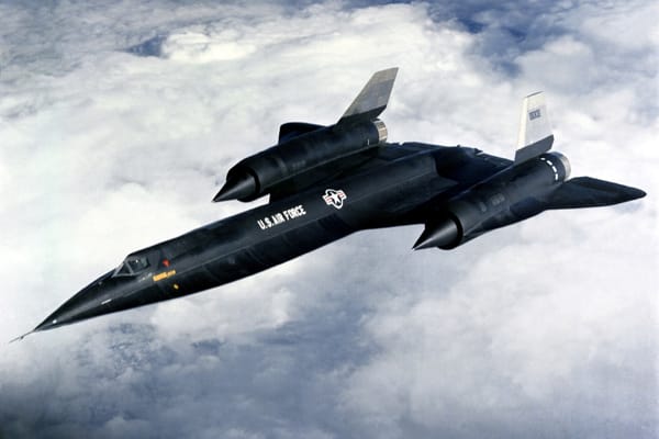 Lockheed A-12 - The Impossible Airplane with a Ridiculous Requirement to Fly It