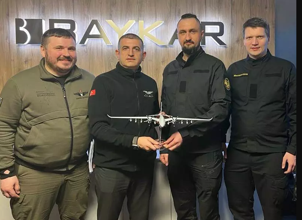 Ukraine Signs Three New Contracts with Turkish Drone Manufacturer Baykar