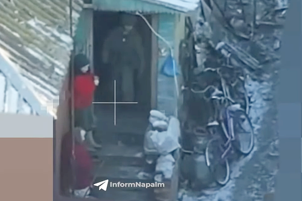 North Koreans Soldiers Evict Russians to Hide from Drones