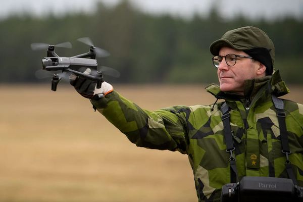 Sweden Selects French Parrot Drone for Home Guard