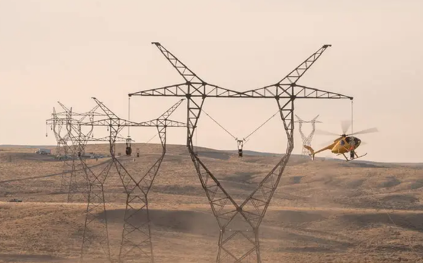 Quanta Services Gets Patent for UAS for Bonding to Powerlines Safely