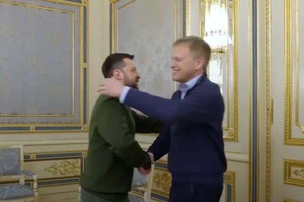 UK to Supply More than 10,000 Drones to Ukraine