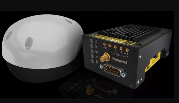 Honeywell Introduces New Small Satcom System Versawave with 5G for BVLOS