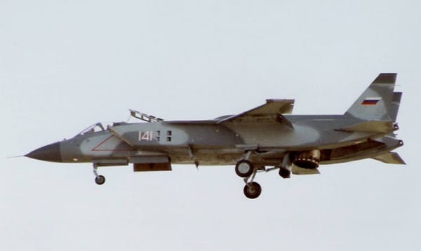 Yakovlev Yak 141 - Soviet 1980s Supersonic VTOL Fighter